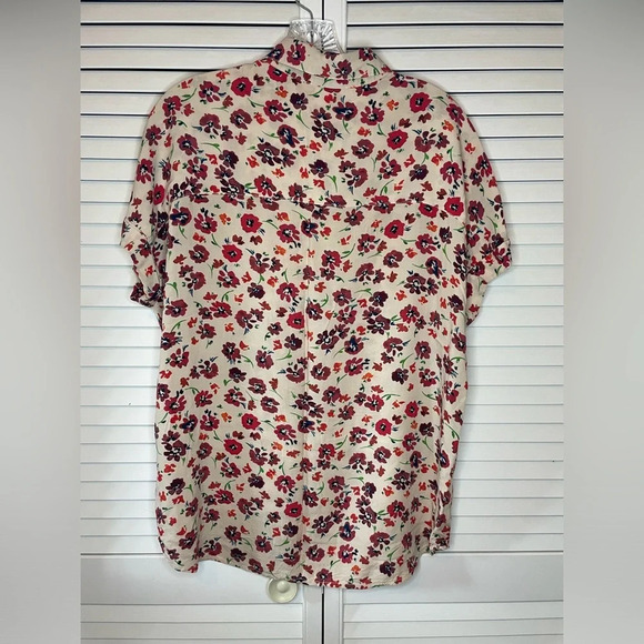 Beachlunchlounge Floral Button Down Short Sleeve Cuffed Blouse Shirt Medium EUC - Picture 7 of 10